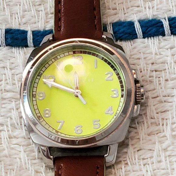 Coach Boyfriend NeonGreen Dial Brown Leather Strap - Picture 2 of 8